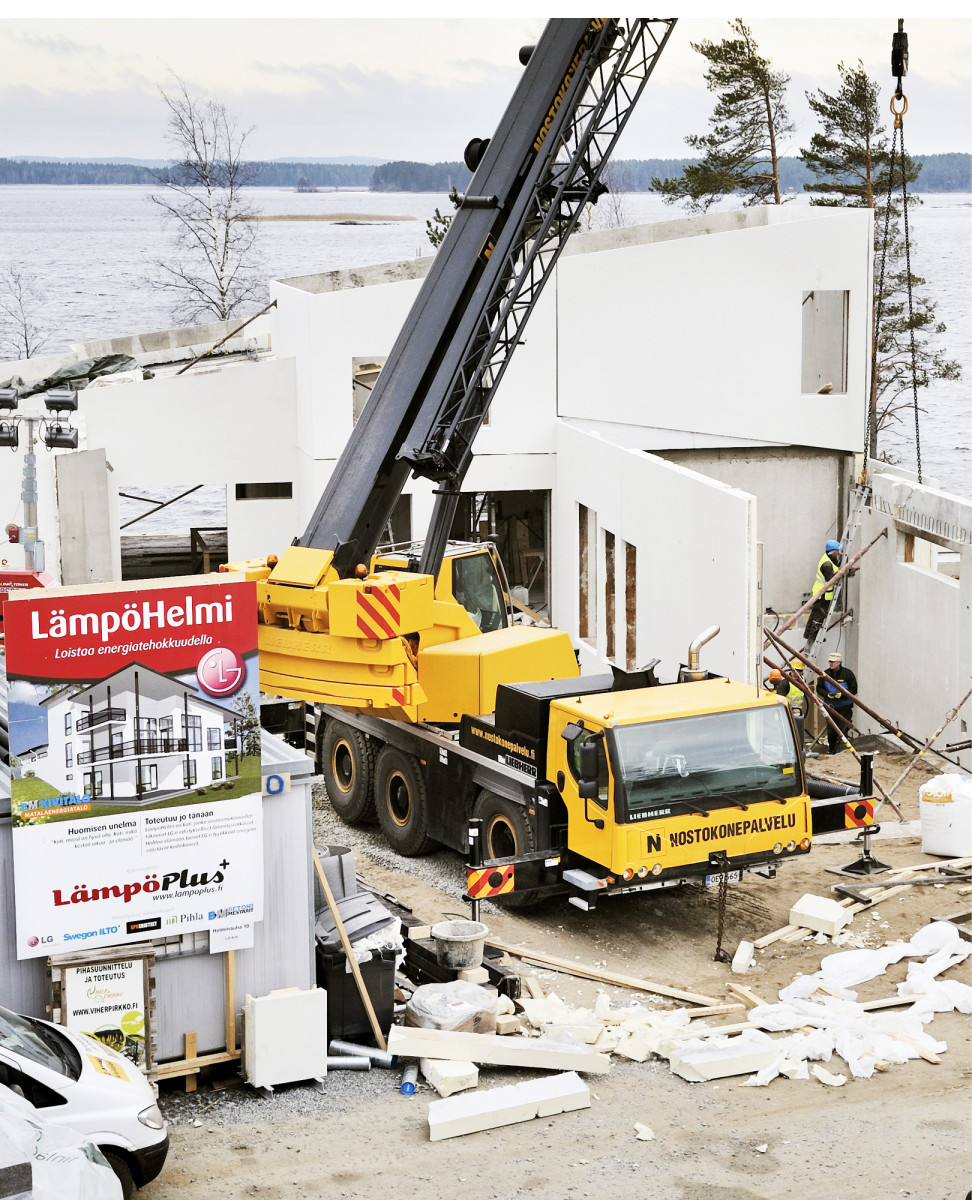 Kuopion asuntomessualueelle vuonna 2010 nousseen LämpöHelmi-talon piti toimia taidonnäytteenä uusiutuvaa energiaa käyttävästä matalaenergiatalosta, ja ilma-vesilämpöpumppu­ratkaisuun pohjaava malli toimii odotetusti.